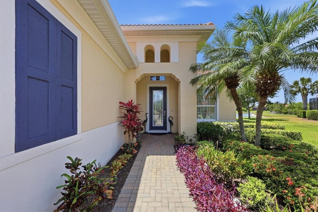 For Sale: $499,000 (3 beds, 2 baths, 2045 Square Feet)