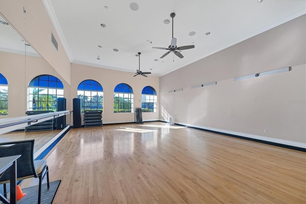 For Sale: $499,000 (3 beds, 2 baths, 2045 Square Feet)