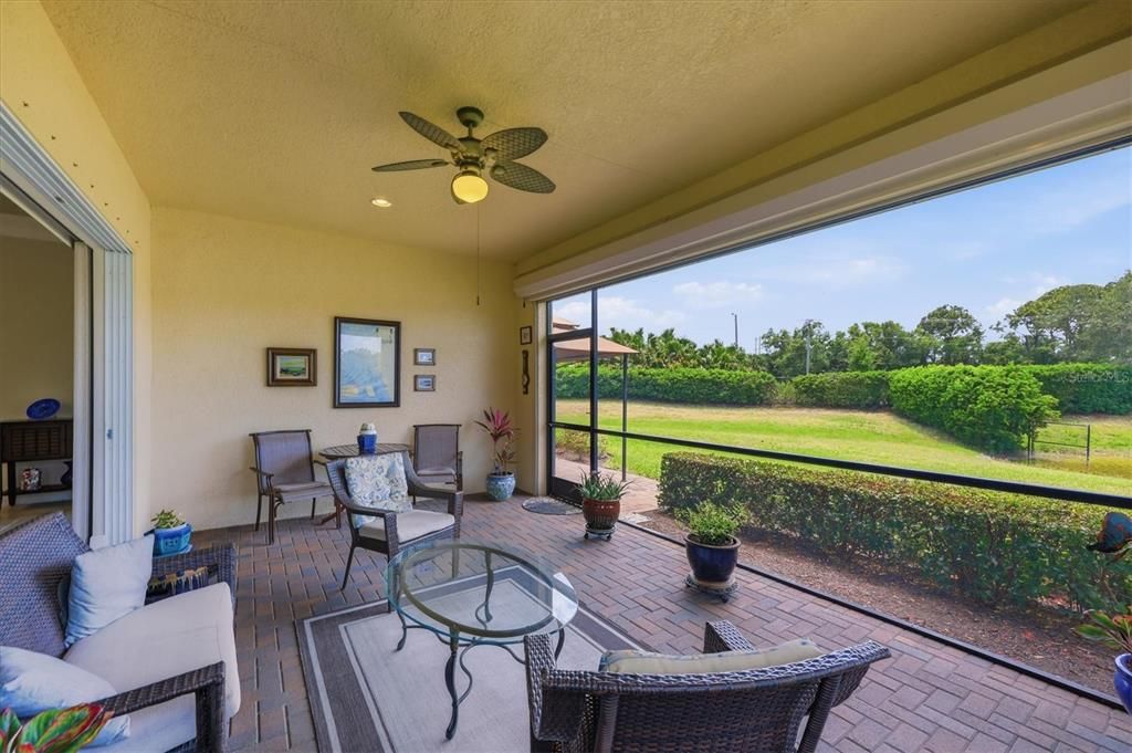 For Sale: $499,000 (3 beds, 2 baths, 2045 Square Feet)