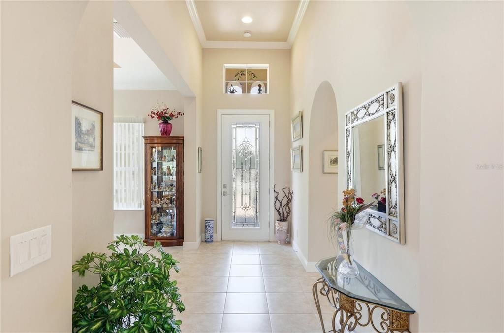 For Sale: $499,000 (3 beds, 2 baths, 2045 Square Feet)