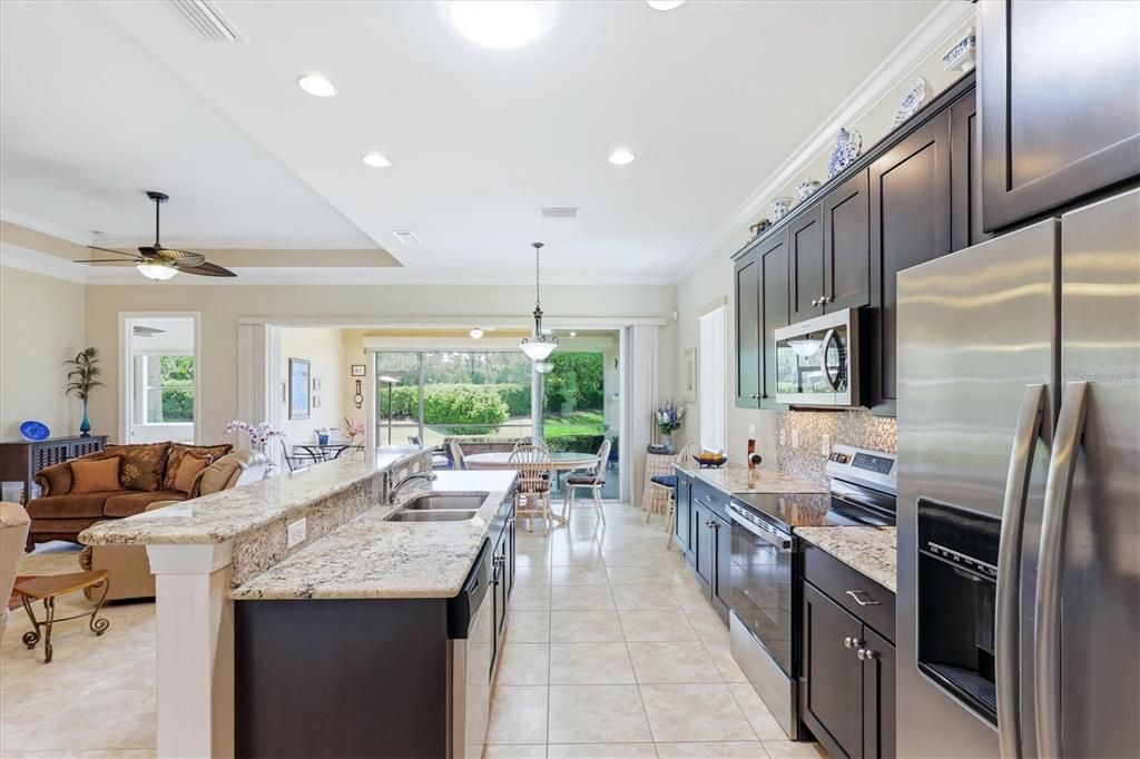 For Sale: $499,000 (3 beds, 2 baths, 2045 Square Feet)