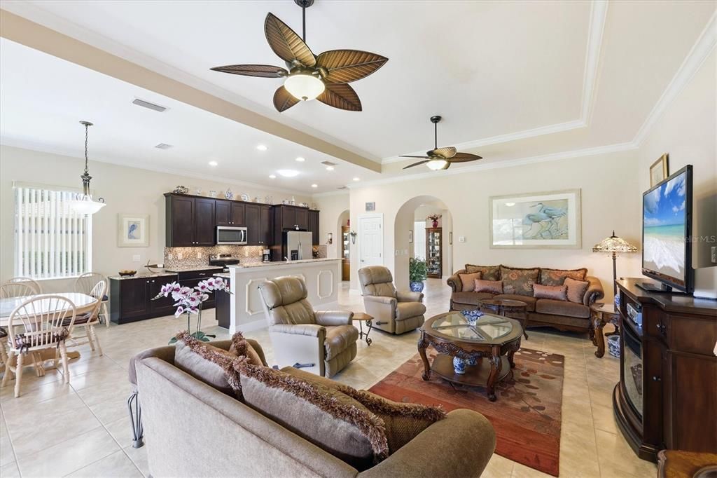 For Sale: $499,000 (3 beds, 2 baths, 2045 Square Feet)