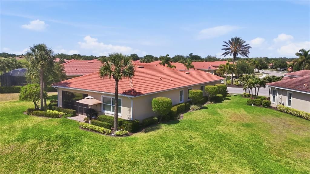 For Sale: $499,000 (3 beds, 2 baths, 2045 Square Feet)