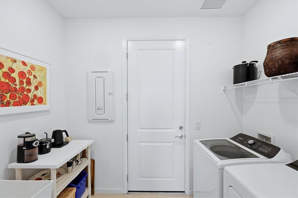 For Sale: $665,000 (3 beds, 2 baths, 1645 Square Feet)