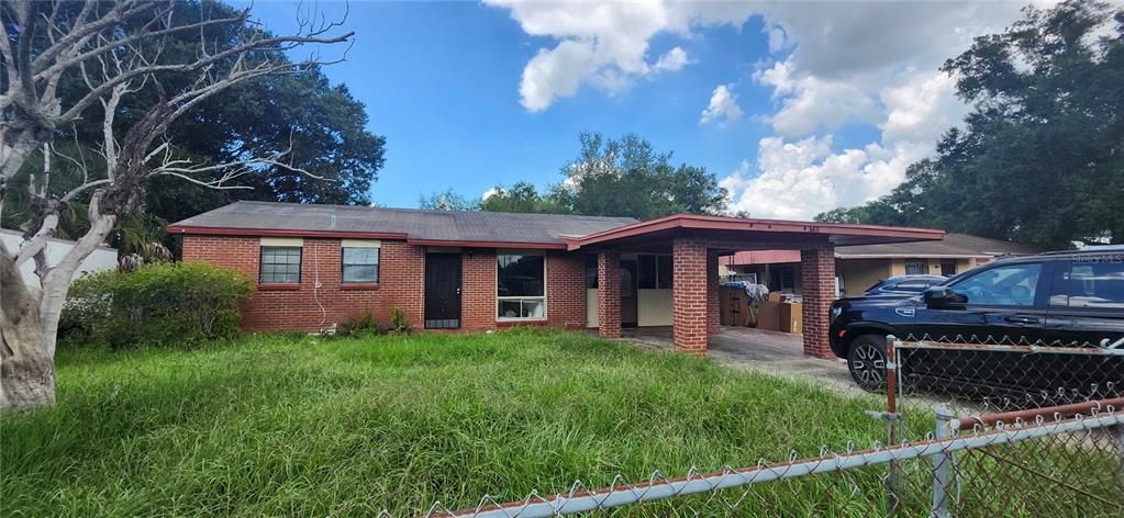 For Sale: $250,000 (3 beds, 1 baths, 1045 Square Feet)