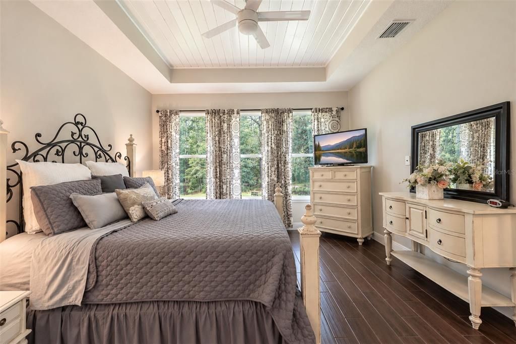 Active With Contract: $649,000 (3 beds, 2 baths, 1915 Square Feet)