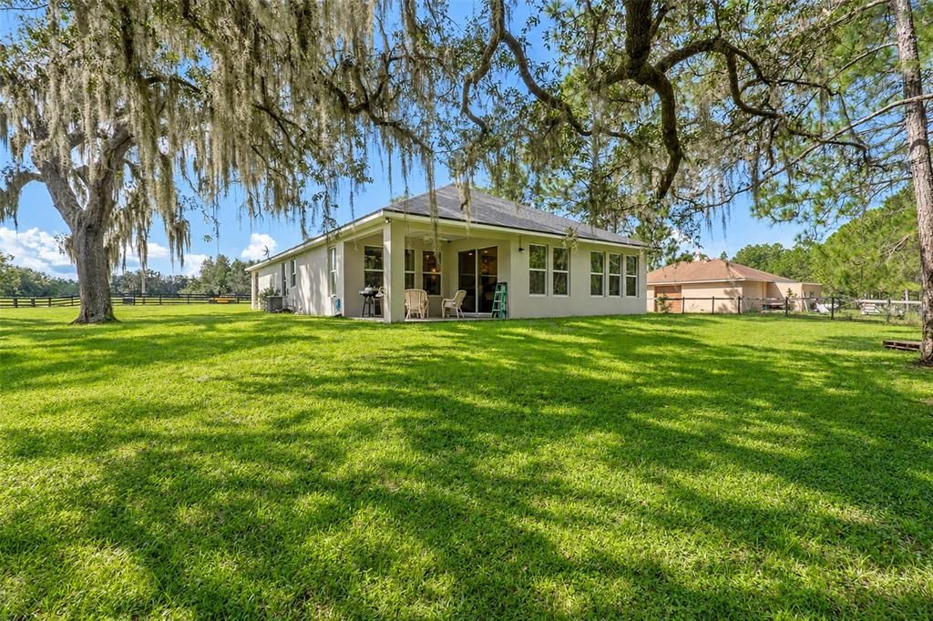 Active With Contract: $649,000 (3 beds, 2 baths, 1915 Square Feet)