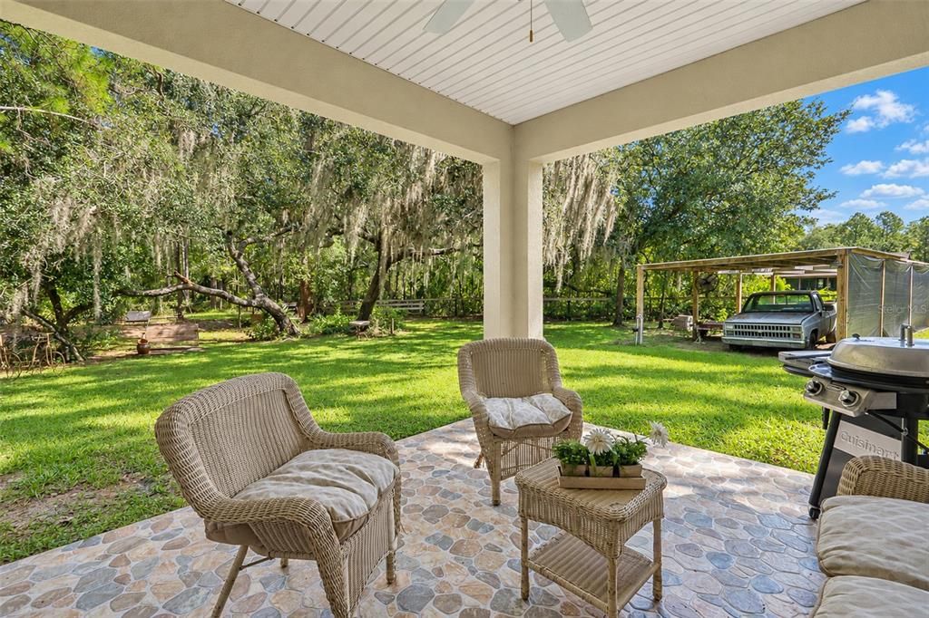 Active With Contract: $649,000 (3 beds, 2 baths, 1915 Square Feet)