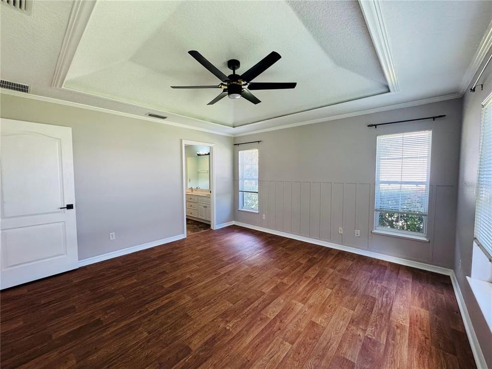 For Sale: $330,000 (3 beds, 2 baths, 1771 Square Feet)