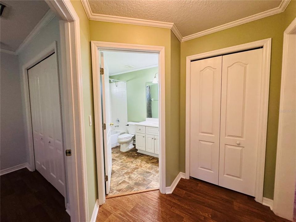 For Sale: $330,000 (3 beds, 2 baths, 1771 Square Feet)