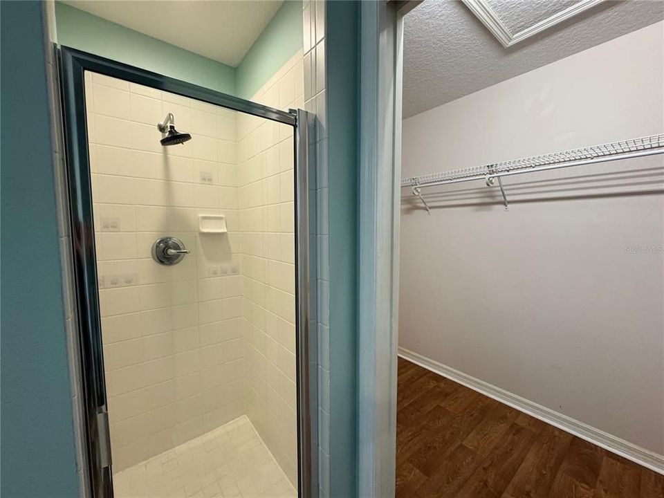 For Sale: $330,000 (3 beds, 2 baths, 1771 Square Feet)