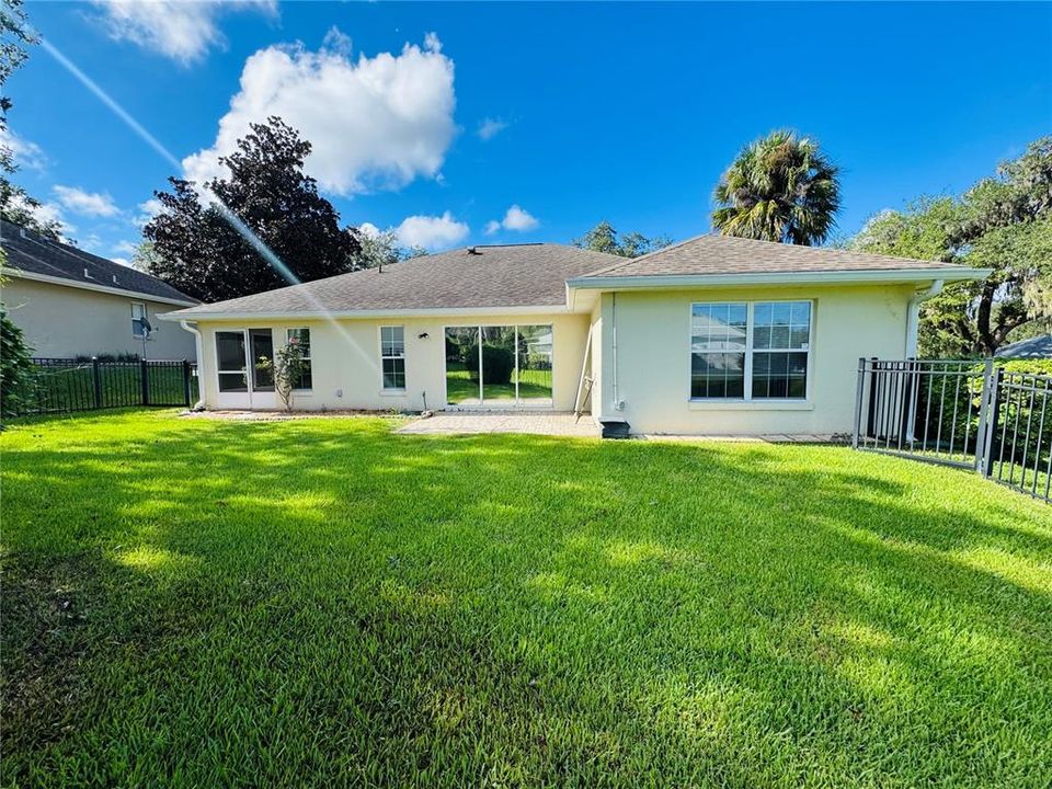 For Sale: $330,000 (3 beds, 2 baths, 1771 Square Feet)
