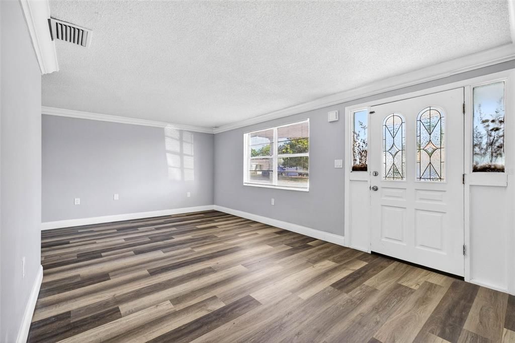 В аренду: $1,395 (2 спален, 1 ванн, 864 Квадратных фут)