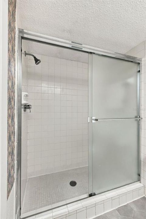 For Sale: $215,000 (2 beds, 2 baths, 1670 Square Feet)