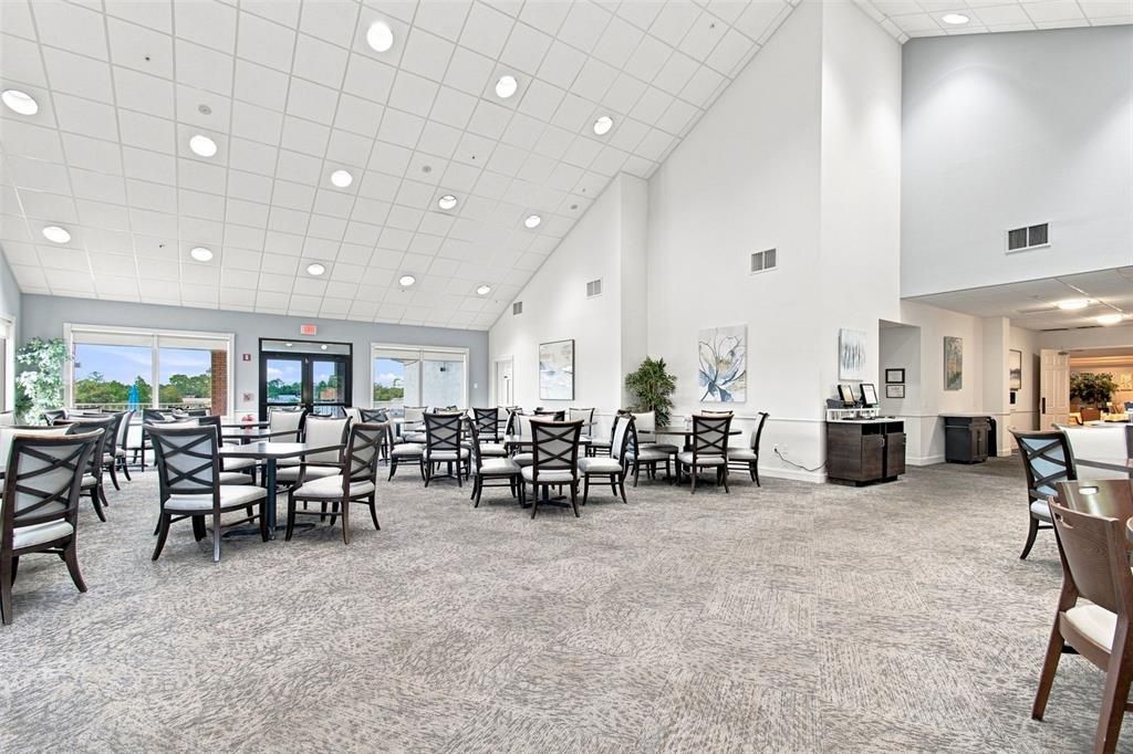 For Sale: $249,900 (2 beds, 2 baths, 1303 Square Feet)