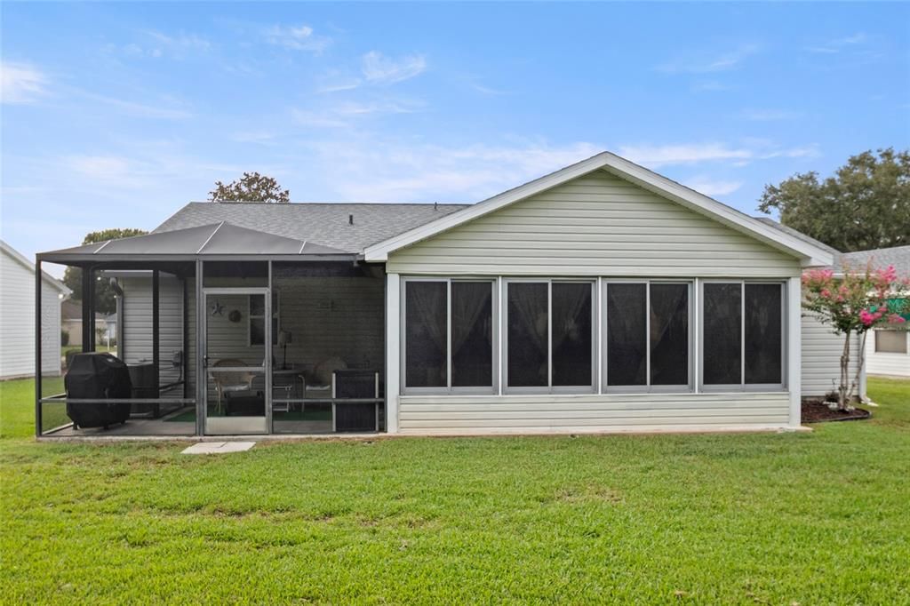 For Sale: $319,000 (2 beds, 2 baths, 1248 Square Feet)