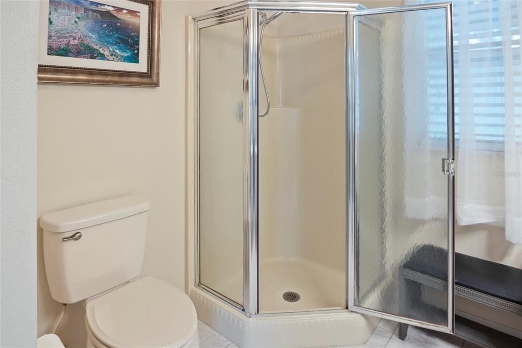 For Sale: $319,000 (2 beds, 2 baths, 1248 Square Feet)