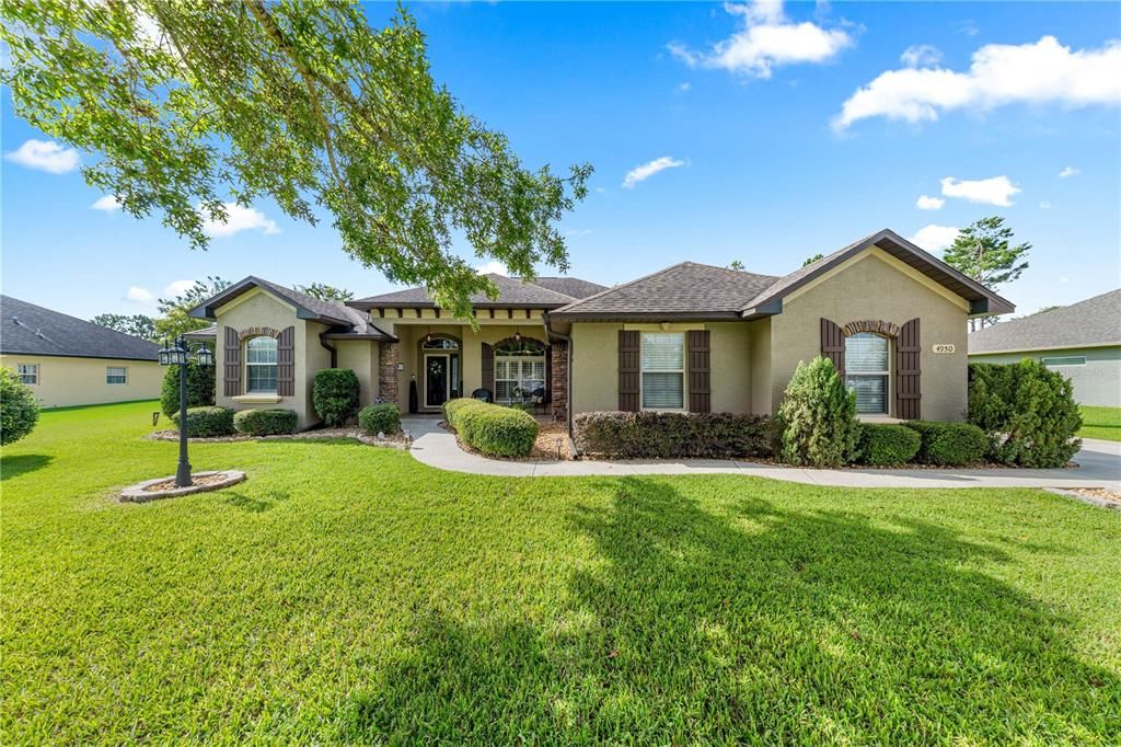 For Sale: $452,900 (3 beds, 2 baths, 2292 Square Feet)