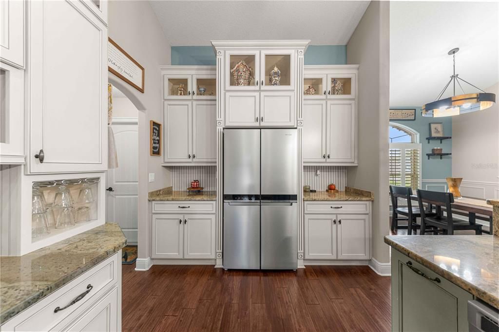 For Sale: $452,900 (3 beds, 2 baths, 2292 Square Feet)