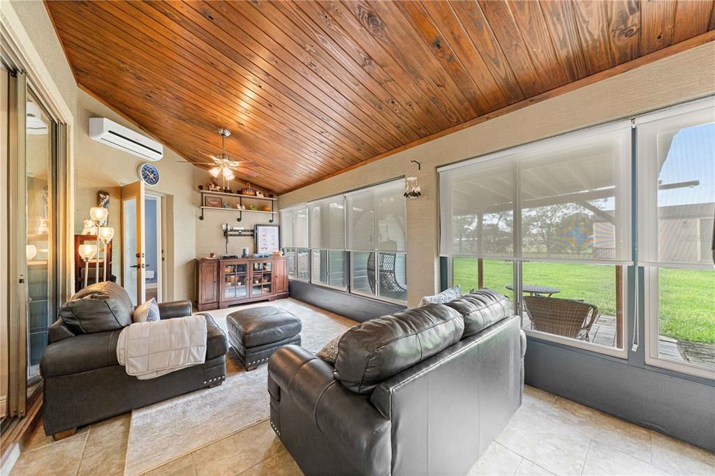 For Sale: $452,900 (3 beds, 2 baths, 2292 Square Feet)