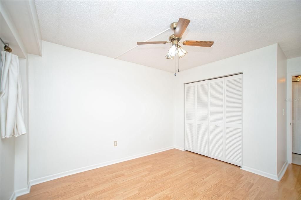 For Sale: $210,000 (2 beds, 2 baths, 1200 Square Feet)