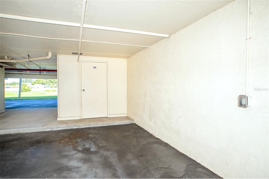 For Sale: $210,000 (2 beds, 2 baths, 1200 Square Feet)