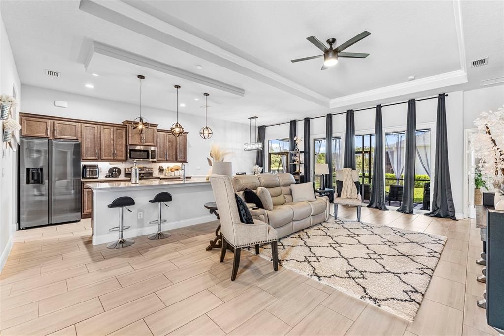 For Sale: $385,000 (3 beds, 2 baths, 1806 Square Feet)