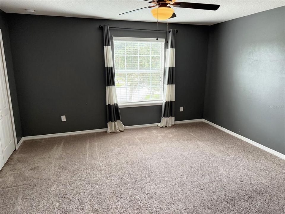 For Rent: $2,950 (4 beds, 2 baths, 2486 Square Feet)