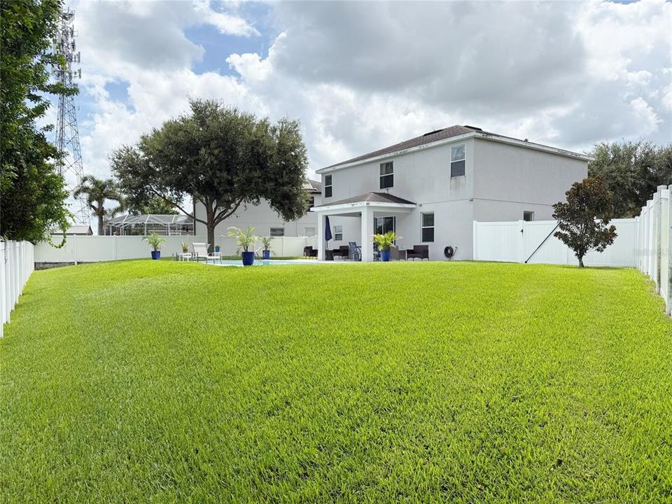 For Rent: $2,950 (4 beds, 2 baths, 2486 Square Feet)