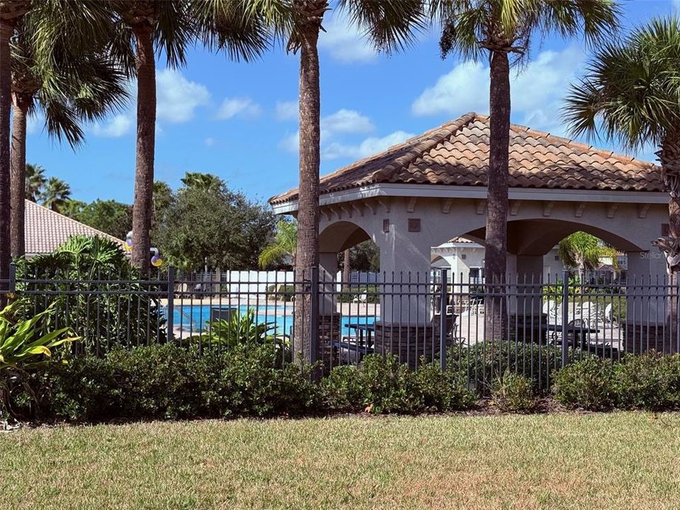 For Rent: $2,950 (4 beds, 2 baths, 2486 Square Feet)