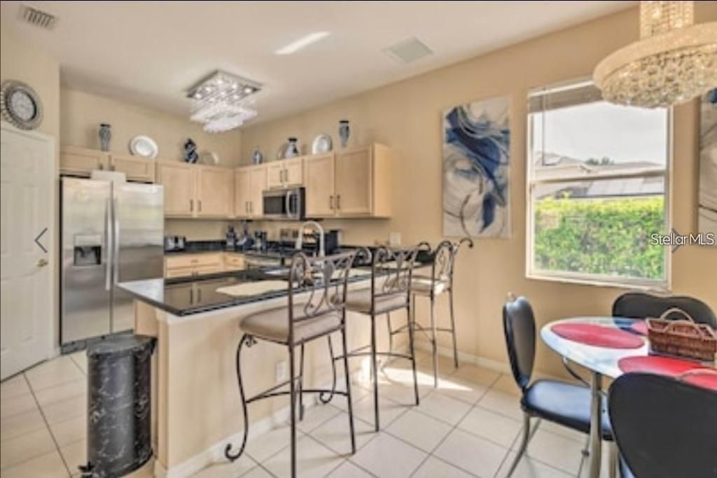 En Venta: $499,950 (6 camas, 4 baños, 2832 Pies cuadrados)