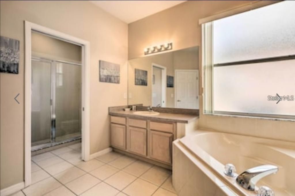 En Venta: $499,950 (6 camas, 4 baños, 2832 Pies cuadrados)
