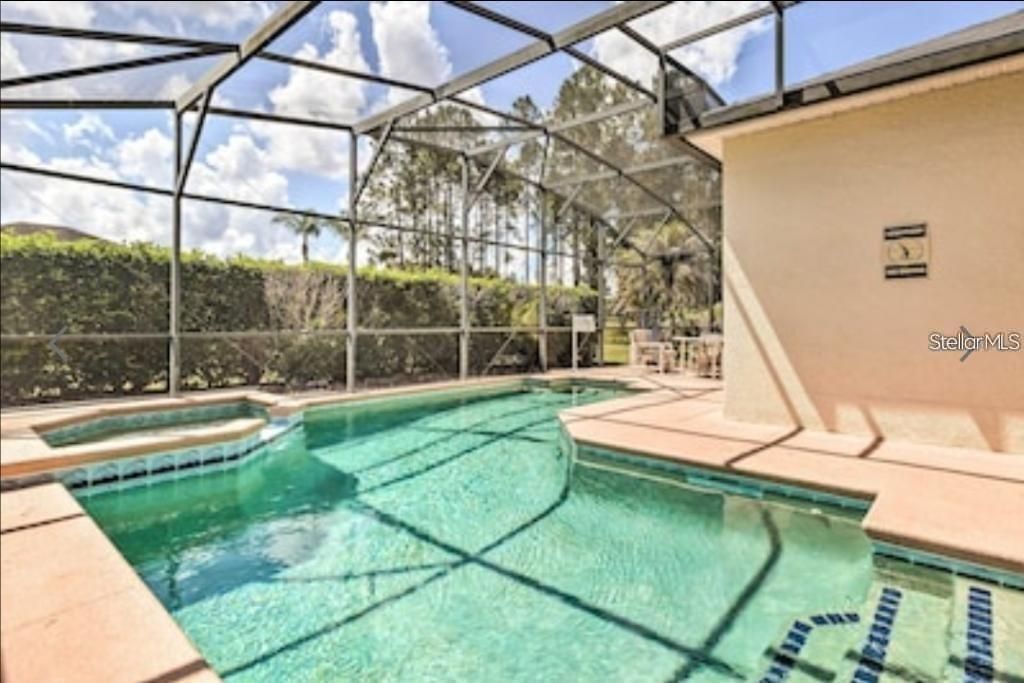 En Venta: $499,950 (6 camas, 4 baños, 2832 Pies cuadrados)