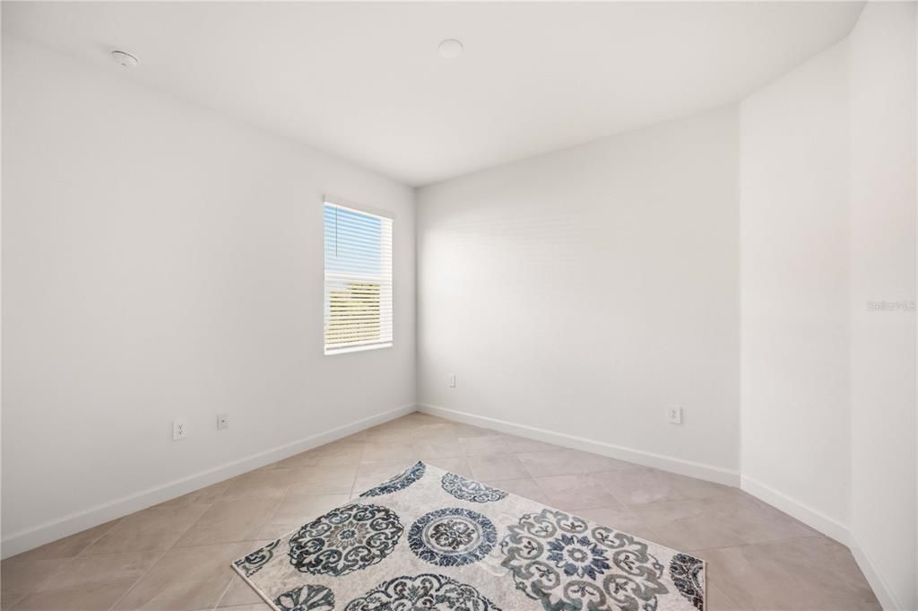 For Sale: $439,900 (4 beds, 2 baths, 2239 Square Feet)