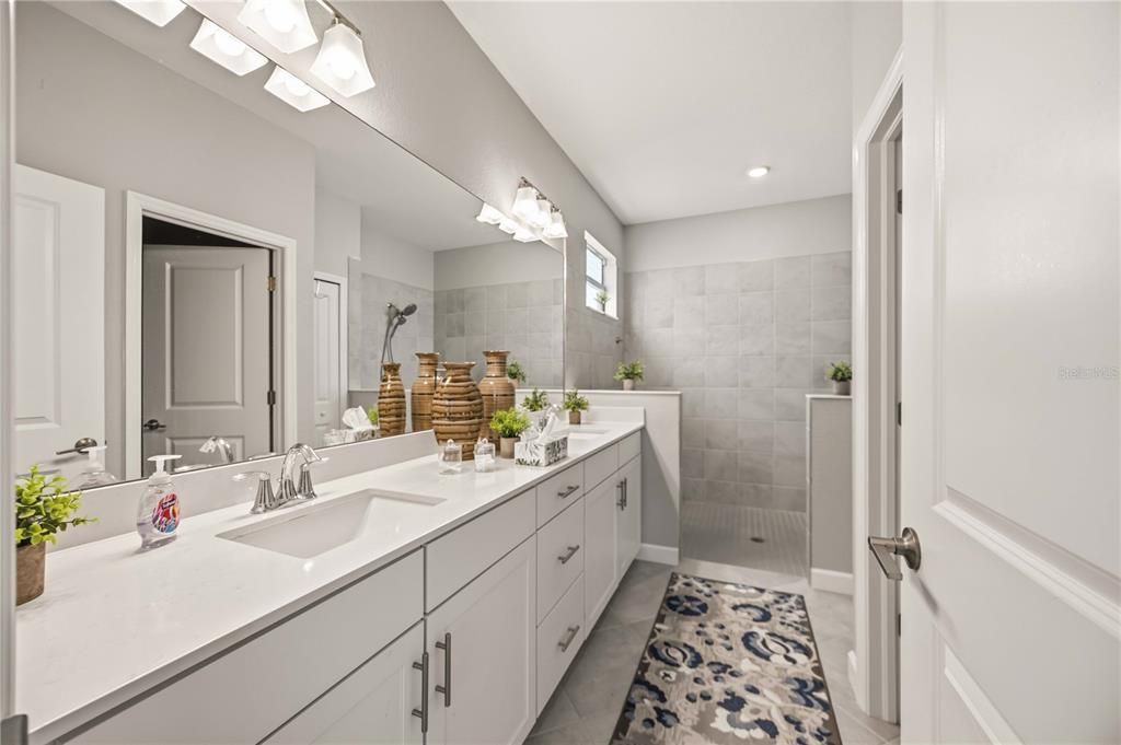 For Sale: $439,900 (4 beds, 2 baths, 2239 Square Feet)