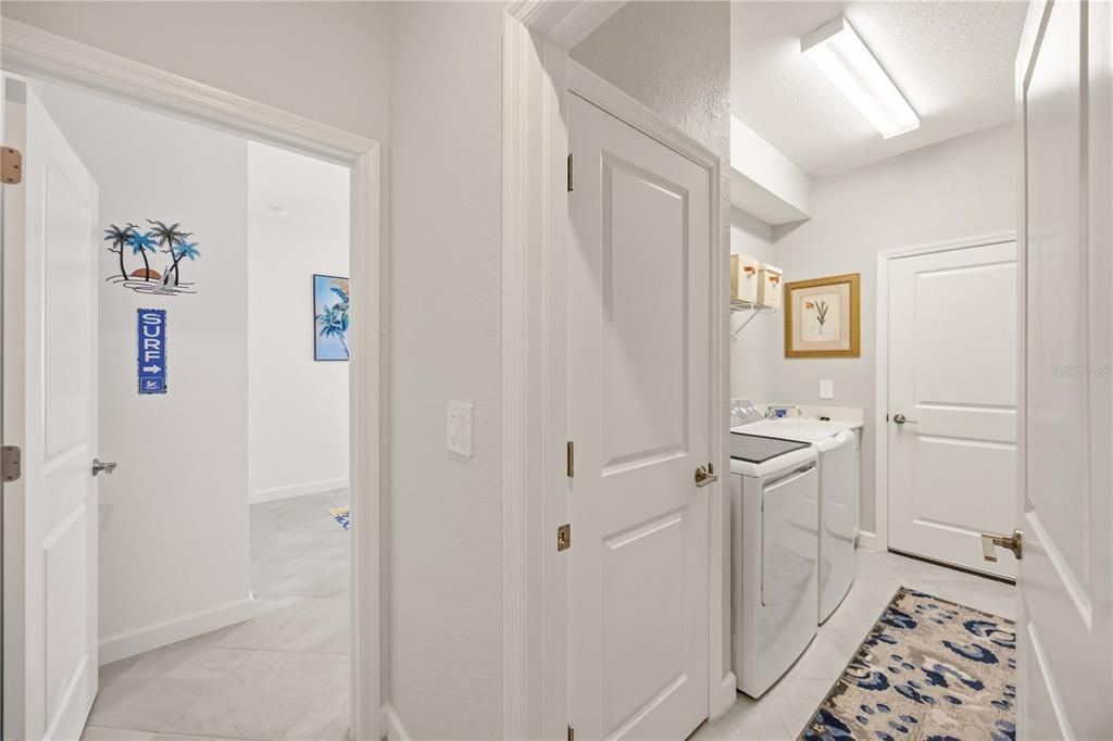 For Sale: $439,900 (4 beds, 2 baths, 2239 Square Feet)