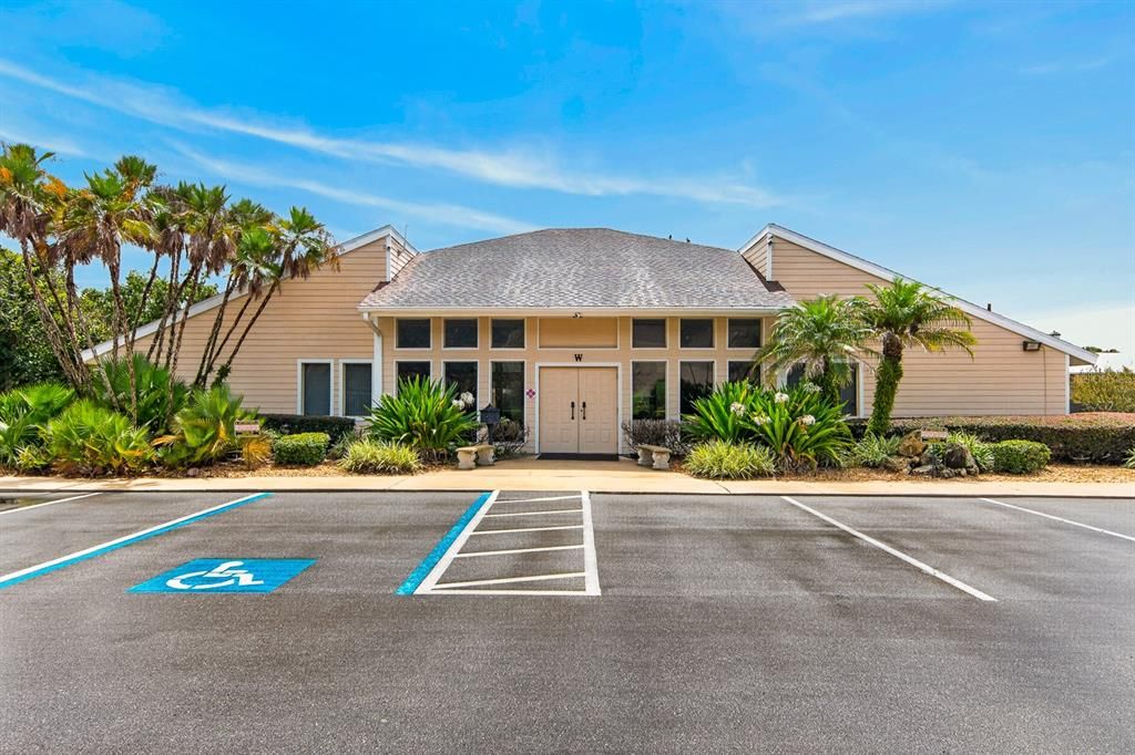 For Sale: $160,000 (2 beds, 2 baths, 1605 Square Feet)
