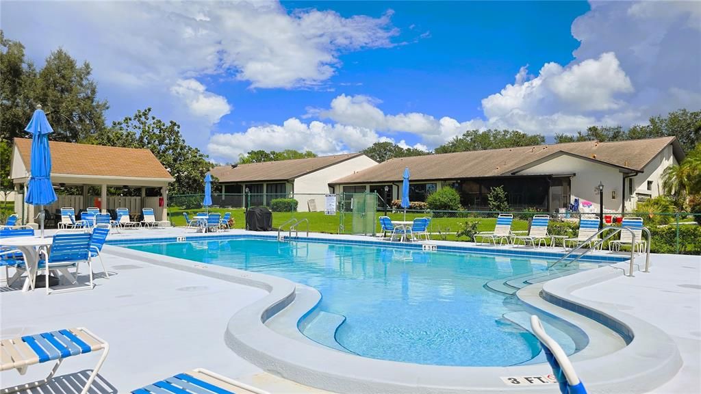 For Sale: $229,000 (2 beds, 2 baths, 1065 Square Feet)