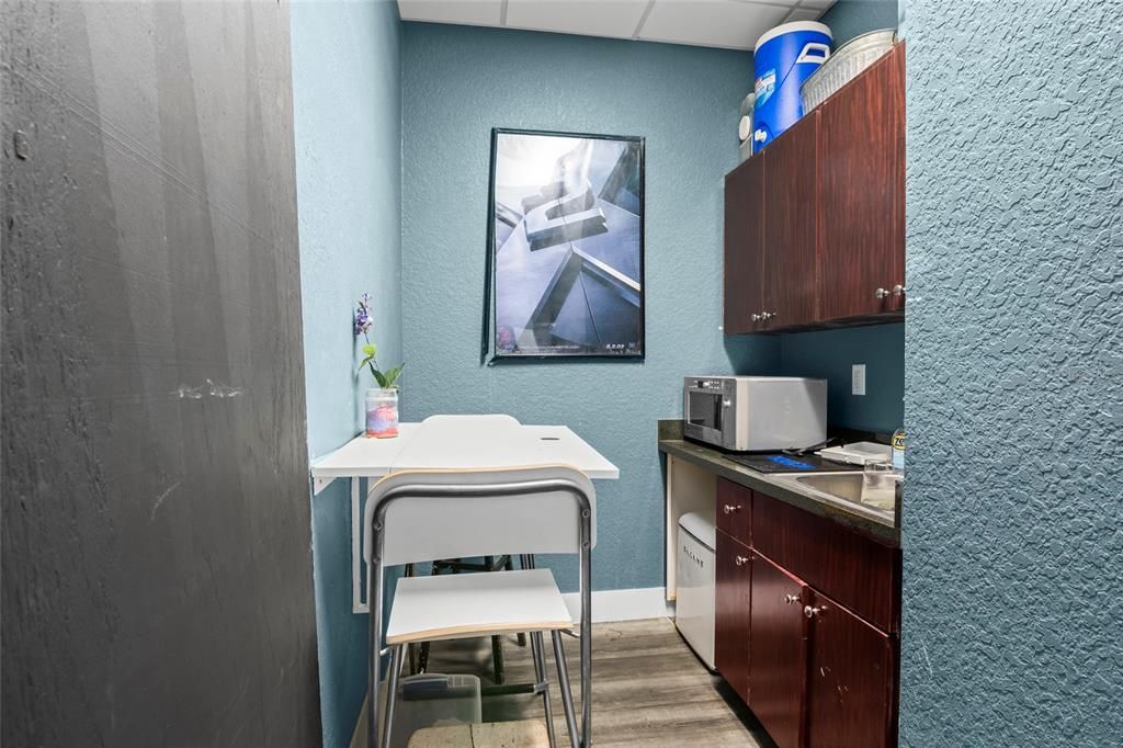 For Sale: $699,000 (0 beds, 0 baths, 1650 Square Feet)