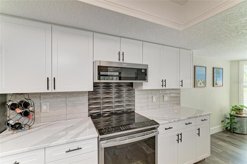 For Sale: $649,000 (3 beds, 2 baths, 1970 Square Feet)