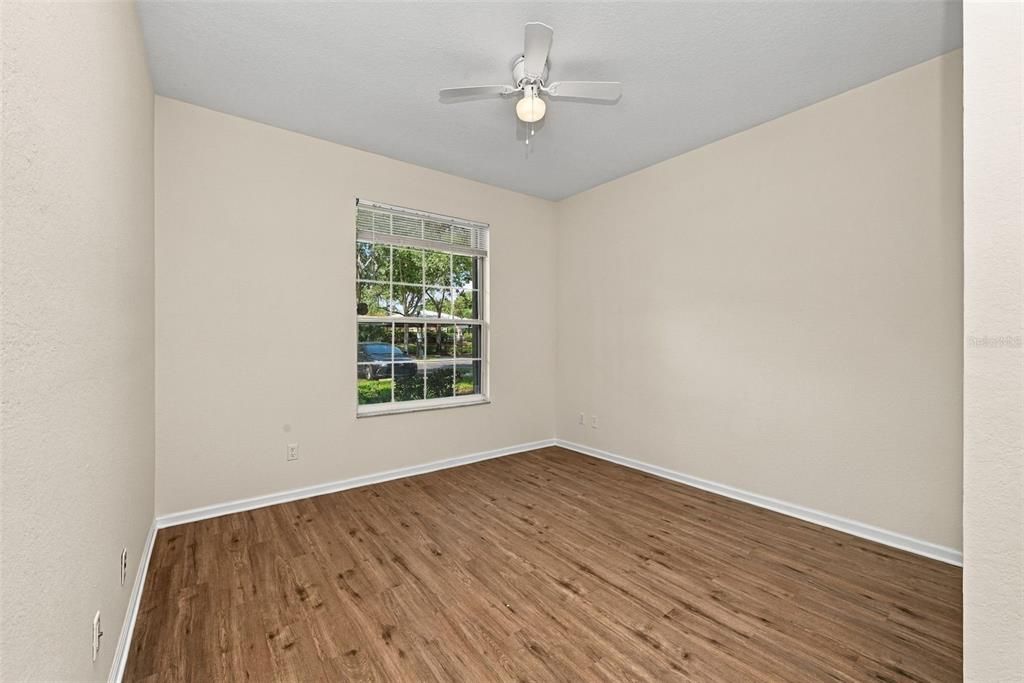 For Sale: $205,000 (2 beds, 2 baths, 1050 Square Feet)