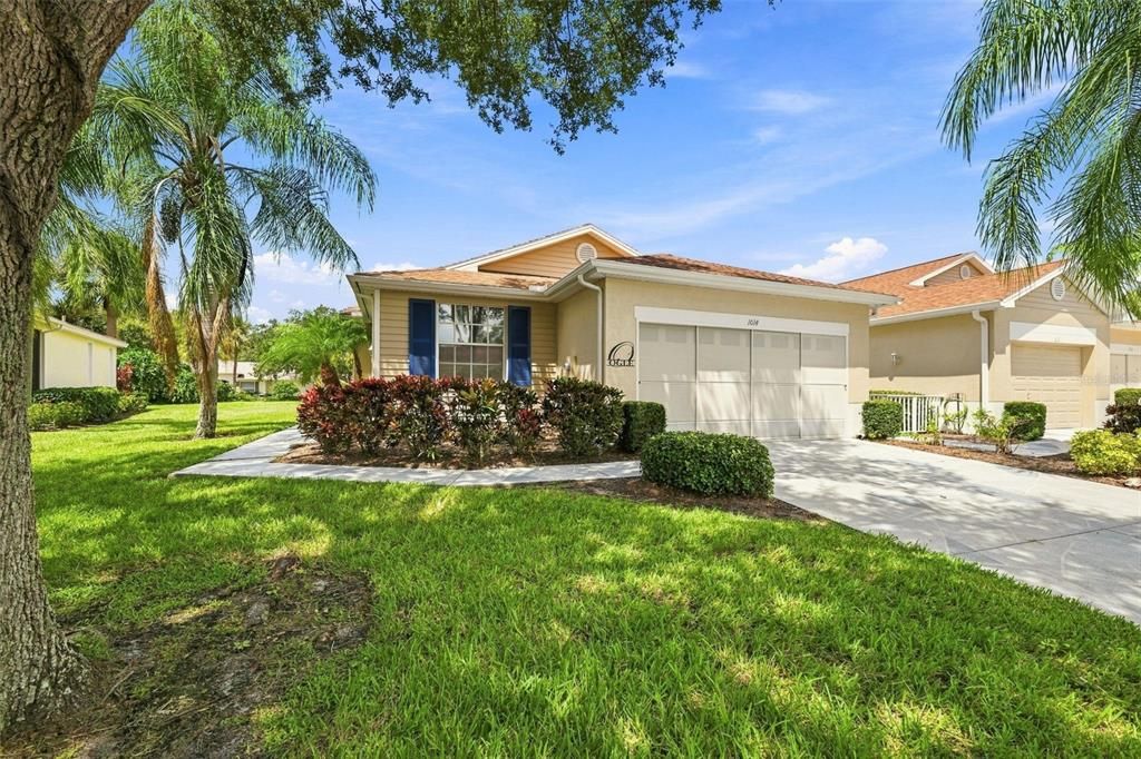 For Sale: $210,000 (2 beds, 2 baths, 1284 Square Feet)
