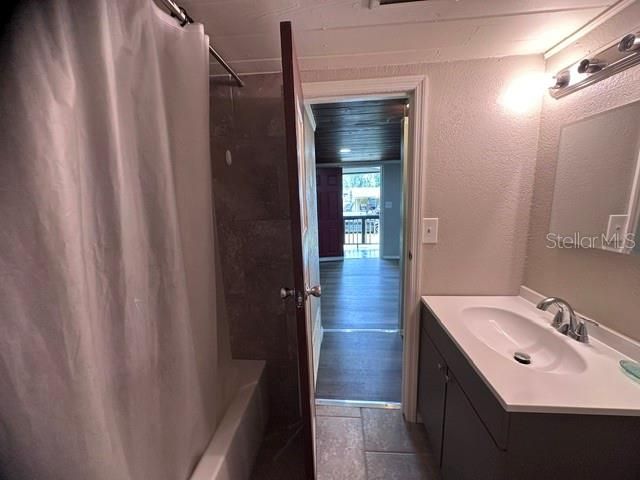 В аренду: $1,400 (3 спален, 1 ванн, 792 Квадратных фут)