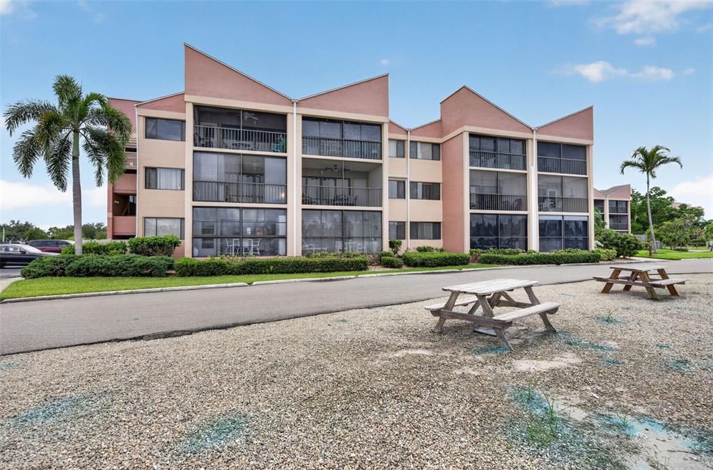 En Venta: $239,000 (1 camas, 1 baños, 593 Pies cuadrados)