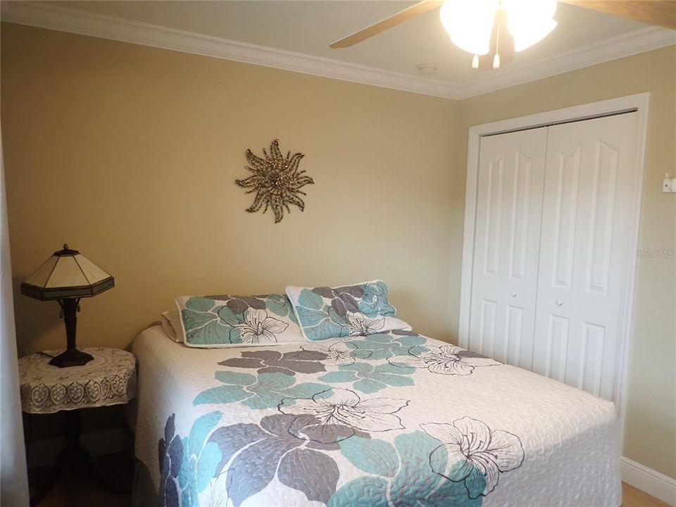 For Sale: $359,000 (3 beds, 2 baths, 1425 Square Feet)