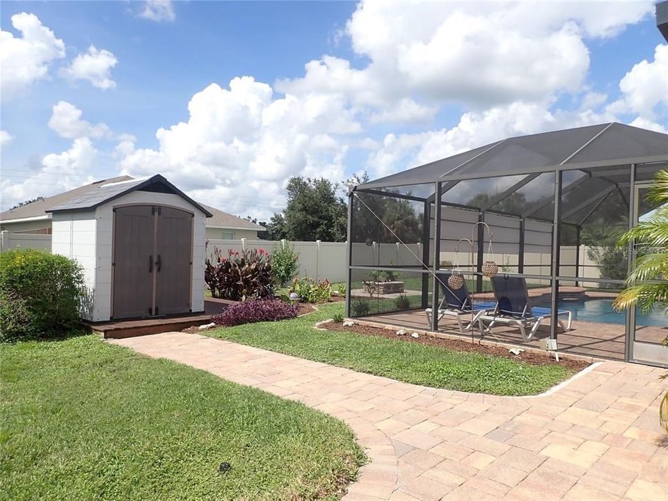 For Sale: $359,000 (3 beds, 2 baths, 1425 Square Feet)