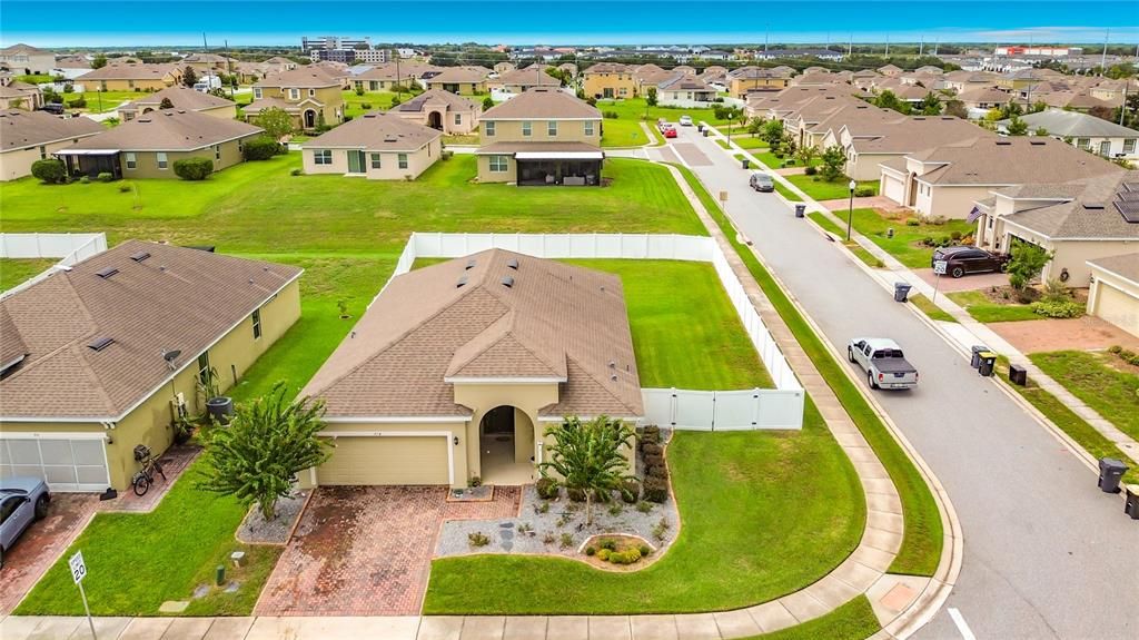 Active With Contract: $320,000 (4 beds, 2 baths, 1846 Square Feet)