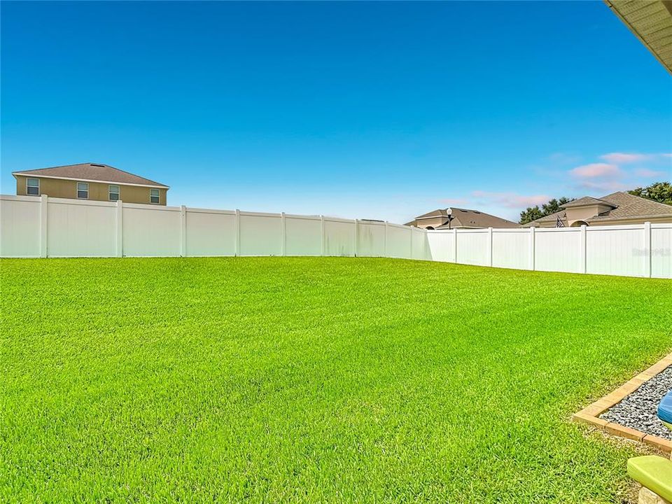 Active With Contract: $320,000 (4 beds, 2 baths, 1846 Square Feet)