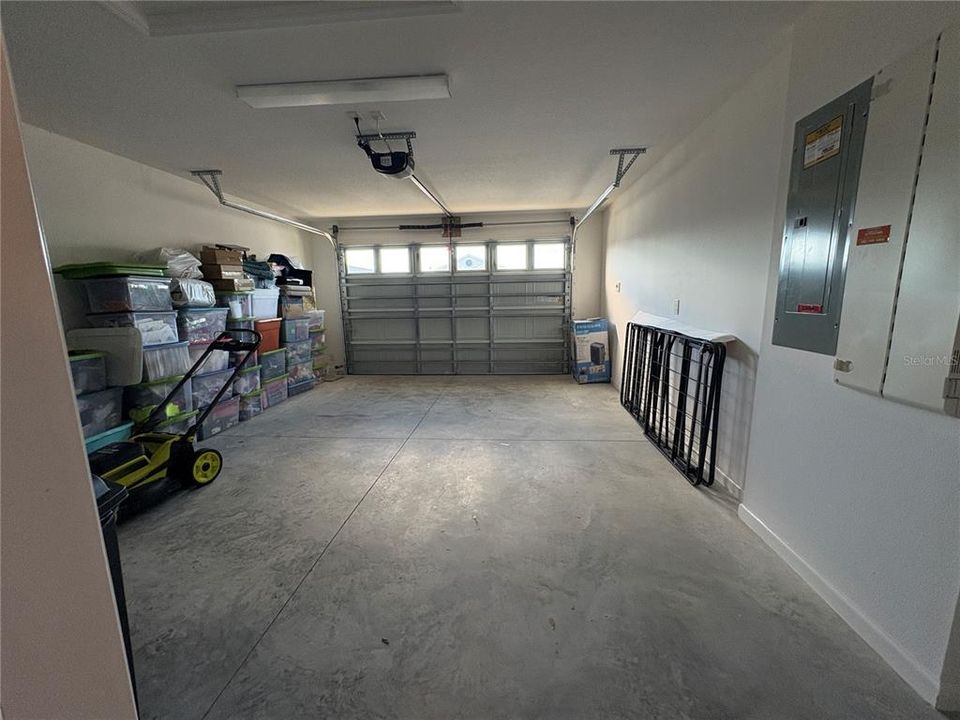 For Rent: $2,600 (2 beds, 2 baths, 1184 Square Feet)