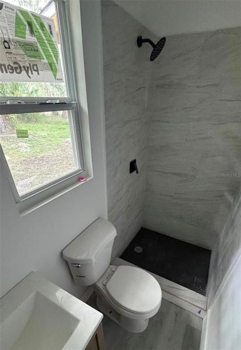 For Sale: $120,000 (2 beds, 2 baths, 960 Square Feet)